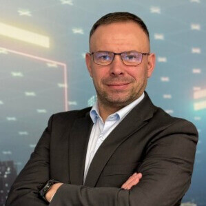 Eksperci i ekspertka